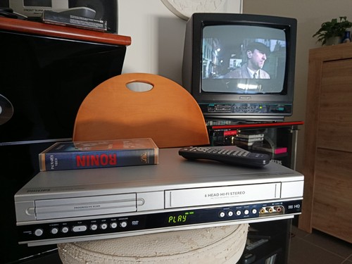 Combiné magnétoscope vhs - vhs, /