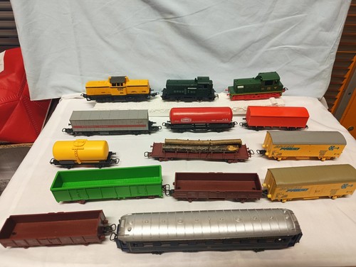 Trenino treno lima stock - treno,
