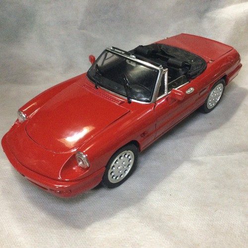 Alfa romeo spider - spider, 1/18