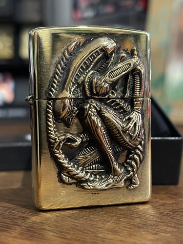 Zippo japanese alien 20th - zippo,