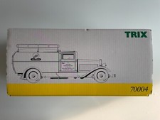 giocattoli d'epoca in latta