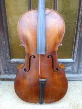 Violoncello molto antico -