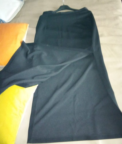 Gonna lunga nera con - , spacchi