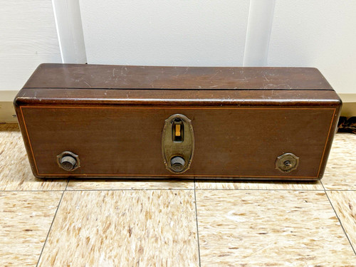 Rca radiola power - on, tubes