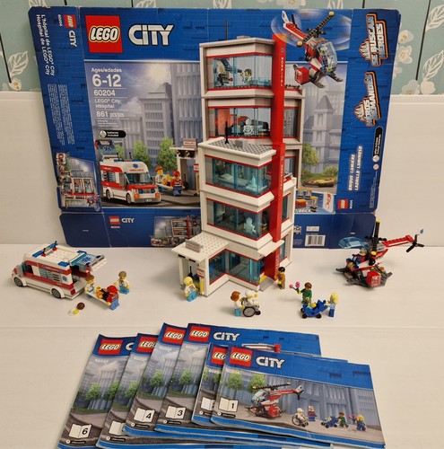 Lego city hospital - city,