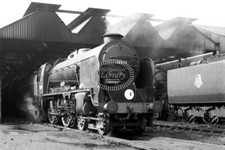 PHOTO  BR British Railways Steam Locomotive Class V 30929 Bricklayers Arms 1954