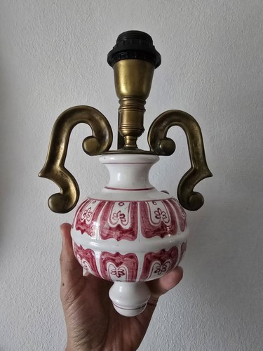 Particolare lampada applique - particolare,