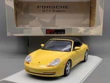 Modellini auto 1:18 UT Models Porsche 911 Cabrio giallo con scatola originale