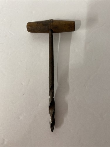 Antico vecchio piccolo trapano