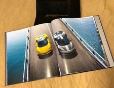 FERRARI SF90 STRADA brochure