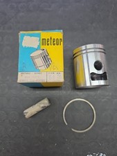 PISTONE METEOR  PIAGGIO VESPA GS / SUPER 150  58,6  ( UNA FASCIA )