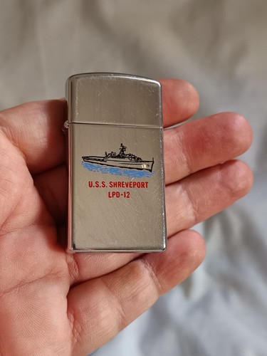 1979 zippo slim lighter - 1979,