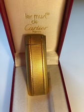Accendino Les Must de Cartier originale placcato in oro
