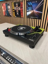 Technics SL1200 M7B Limited