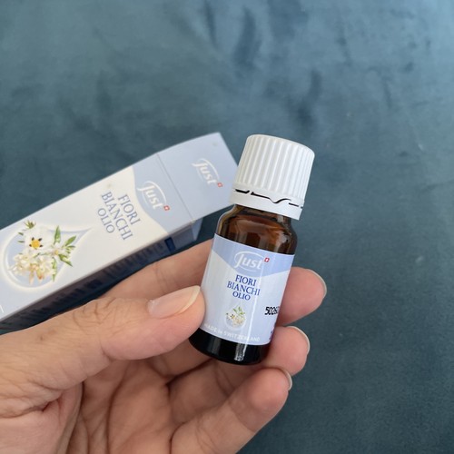Olio fiori bianchi just 10 - ai,
