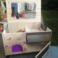 Casetta per piccoli animali artigianale in legno come nuova!!
