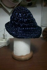 cappello in raffia lavorato a