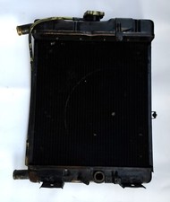 RADIATORE ACQUA RAFFREDDAMENTO MOTORE LANCIA FULVIA COUPE' ( IN STATO D'USO )