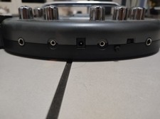 pedaliera multieffetto per basso con simulatori di amplifcatori e vari effetti