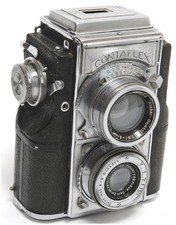 Fotocamera Zeiss Ikon Contaflex TLR con Zeiss Jena Tessar 2,8/5 cm - necessita di assistenza NO