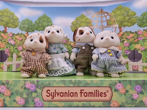 Personaggi famiglia sylvanian - personaggi,
