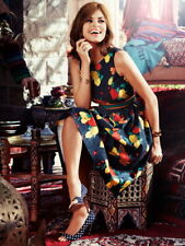 V7084 Eva Mendes sorriso