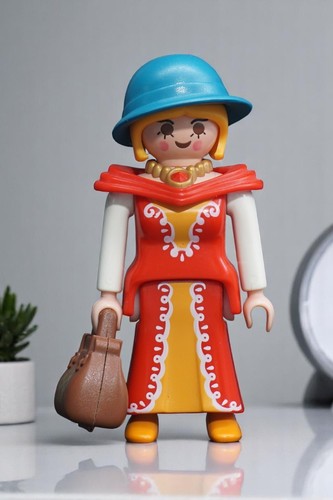 Playmobil personaggio donna