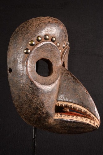 Autentica maschera africana - un'autentica,