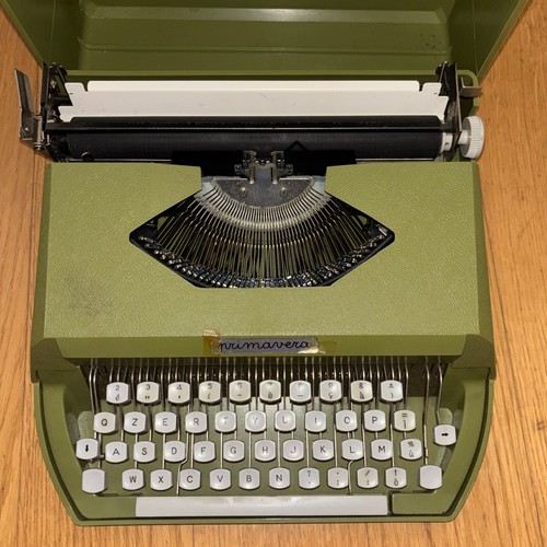 Macchina scrivere vintage - da,