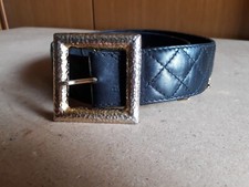 Cintura da donna in pelle nera