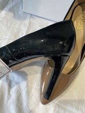 Scarpa corte Lotus Nude e nera