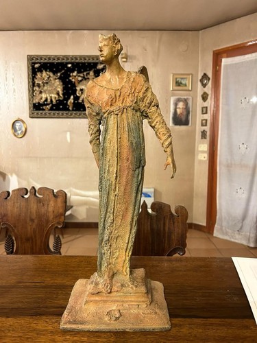 Scultura angelo di - di, ugo