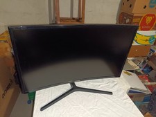 SAMSUNG ESSENTIAL CURVED MONITOR 27 OTTIMO STATO CON IMBALLO ORIGINALE