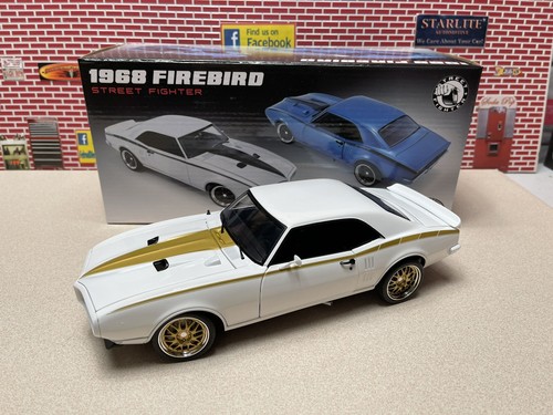 Acme 1968 pontiac - 1/18,