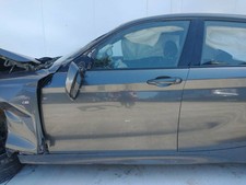 porta anteriore sinistra per