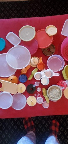 Vintage tupperware replacement - vintage,