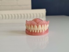 PROTESI TOTALE SUPERIORE E