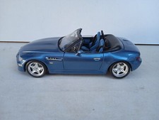 MODELLINO AUTO, BURAGO - BMW - M ROADSTER 1996 - SCALA 1:18 AZZURRO METALLIZZATO