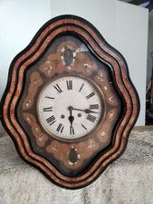 Antico orologio a pendolo