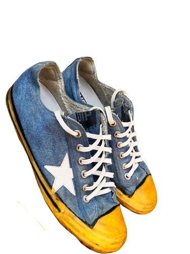Golden goose star sneaker - v-star,