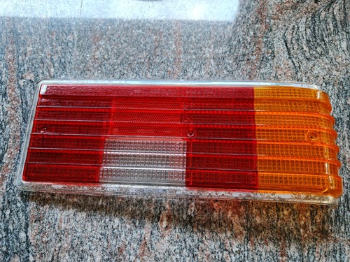 Plastica fanale posteriore - plastica,