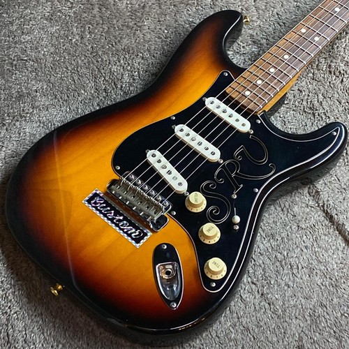 Chitarra elettrica usata