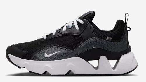 Nuovo nike ryz - nuovo,
