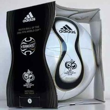 Pallone ufficiale Teamgeist