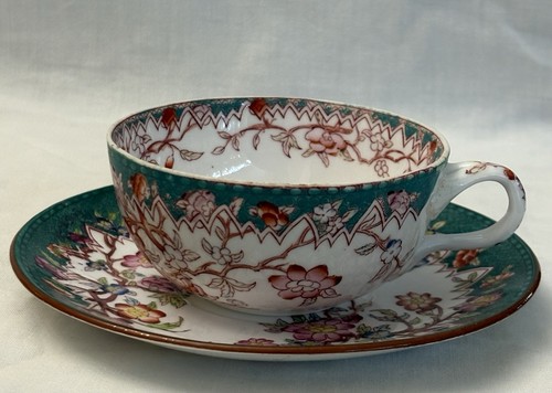 Tasse sous the - a,