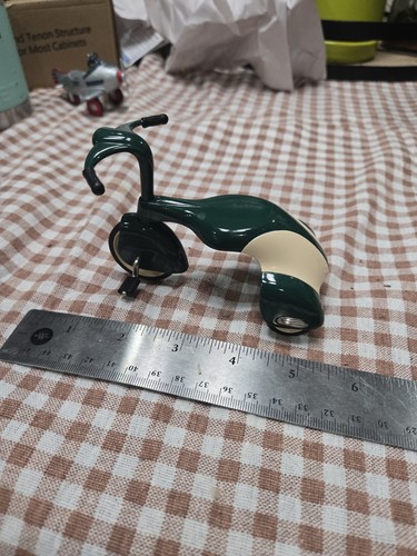 Hallmark kiddie car classics - hallmark,