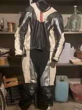 Tuta DAINESE LAGUNA SECA in pelle fiore tg 54 pari al nuovo ancora con saponette