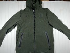 Nike Portugal Tech Fleece