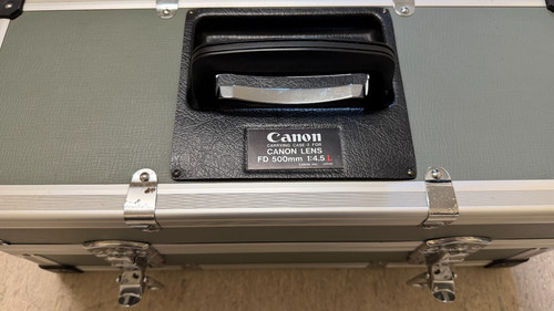Canon custodia rigida