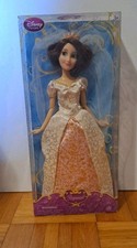 Disney Store Tangled Rapunzel
